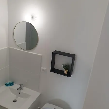 Apartman 5 Henriville Amiens